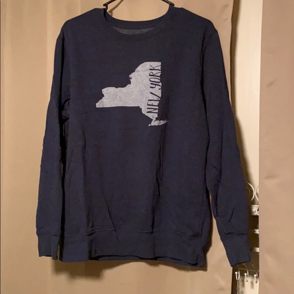 sweatshirt